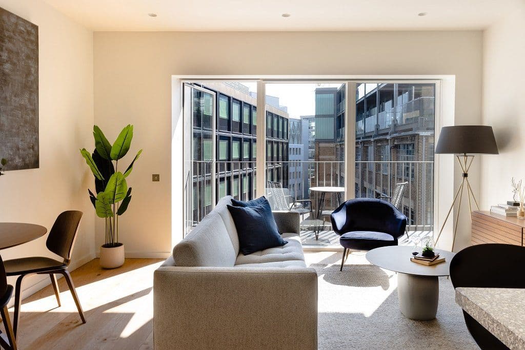 The Bankside Suites interior photo 2