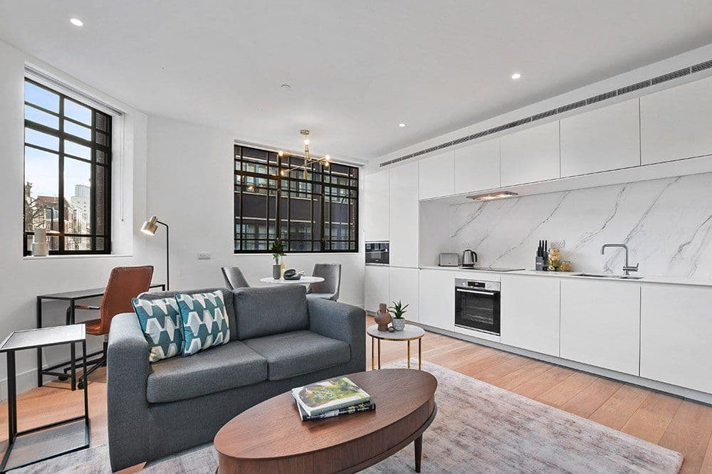 Goodge St. Apartments interior photo 4