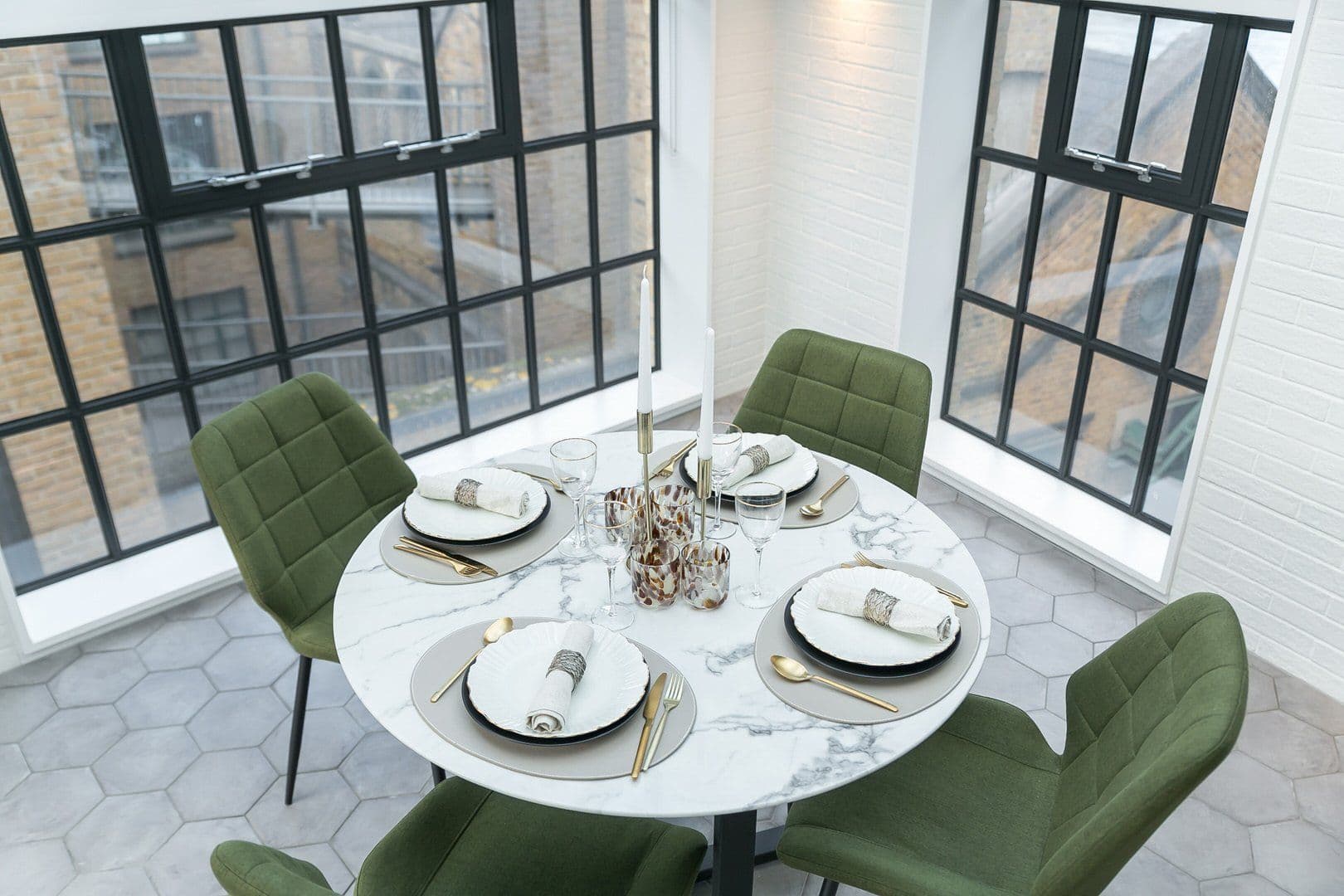 Clink Residences interior photo 4