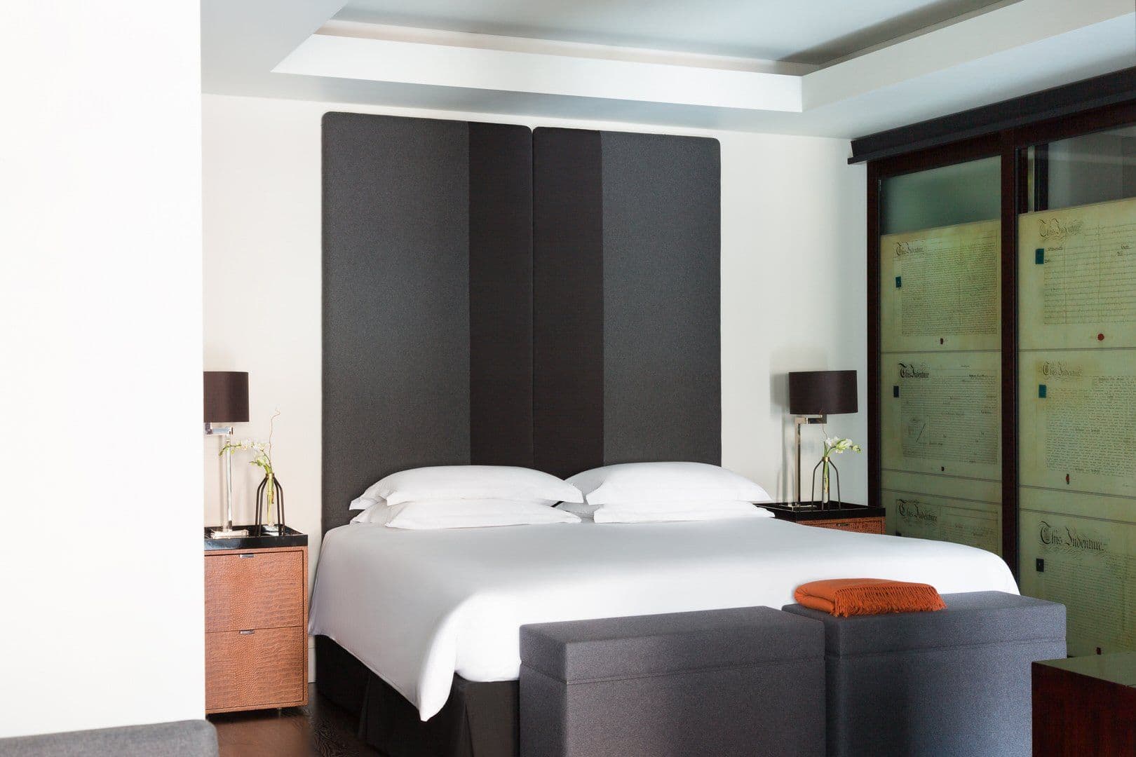The Mayfair Suites interior photo 2