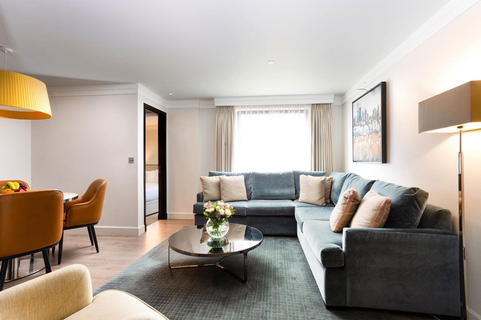 The Knightsbridge Collection interior photo 3