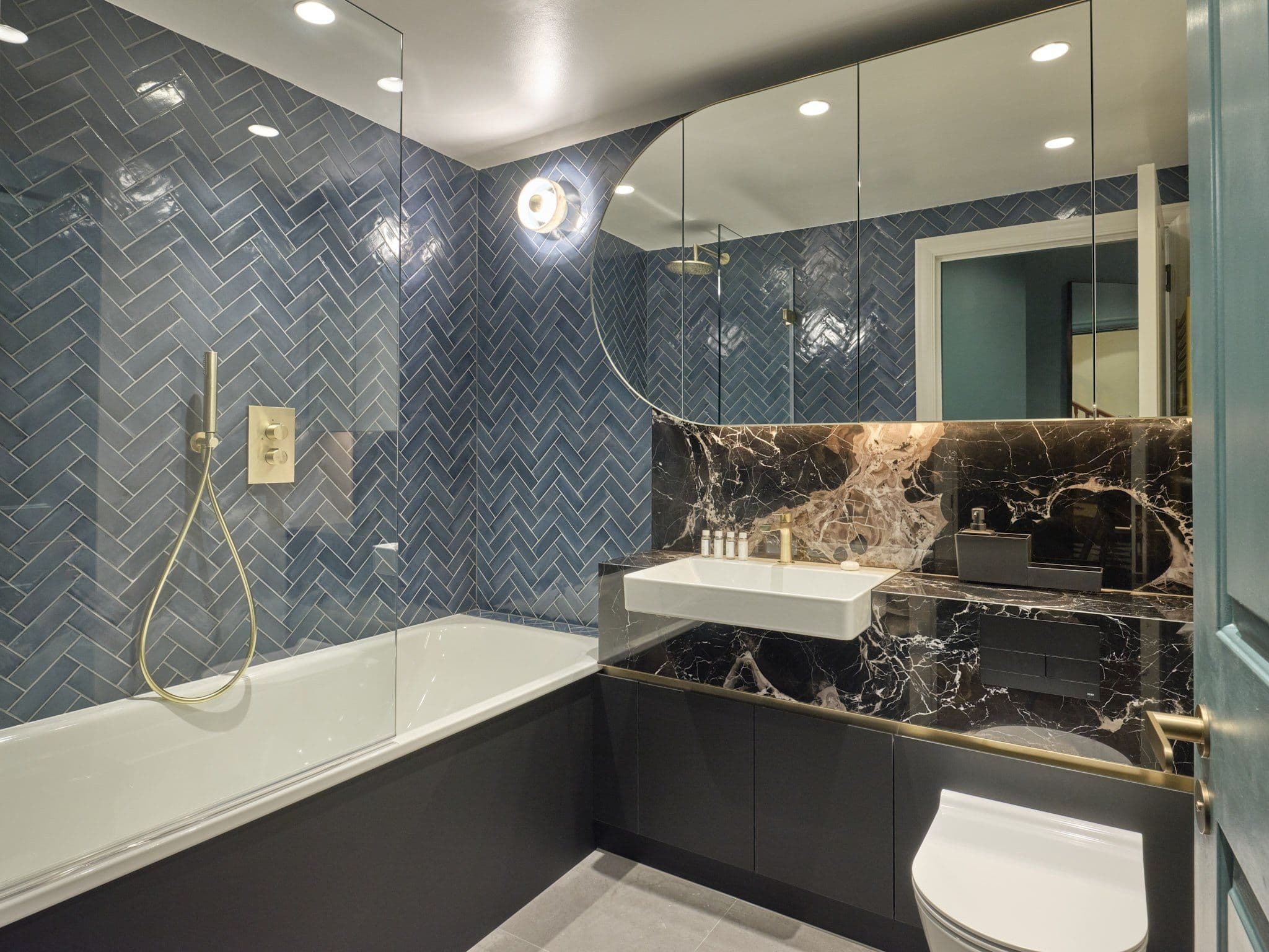 Bond Street Serviced Apartments interior photo 5
