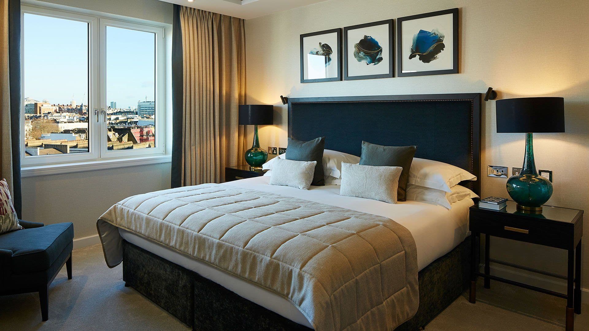 Kensington Luxury Apartments interior photo 5