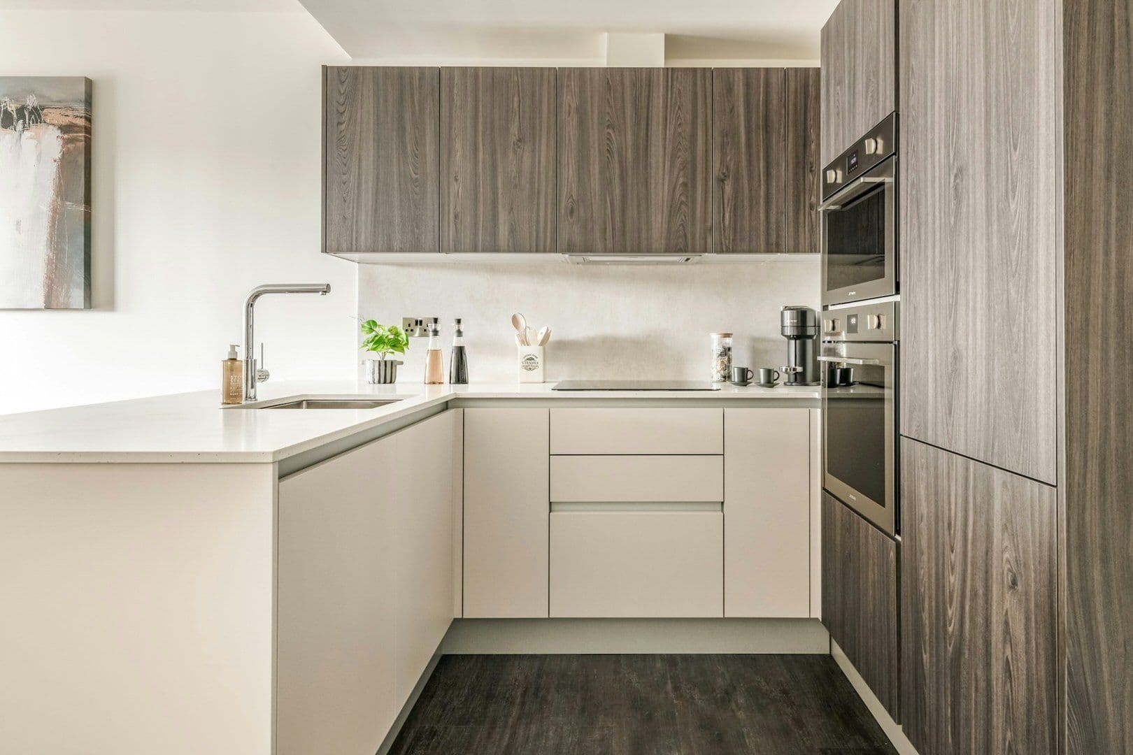 Battersea Riverside Residences interior photo 5