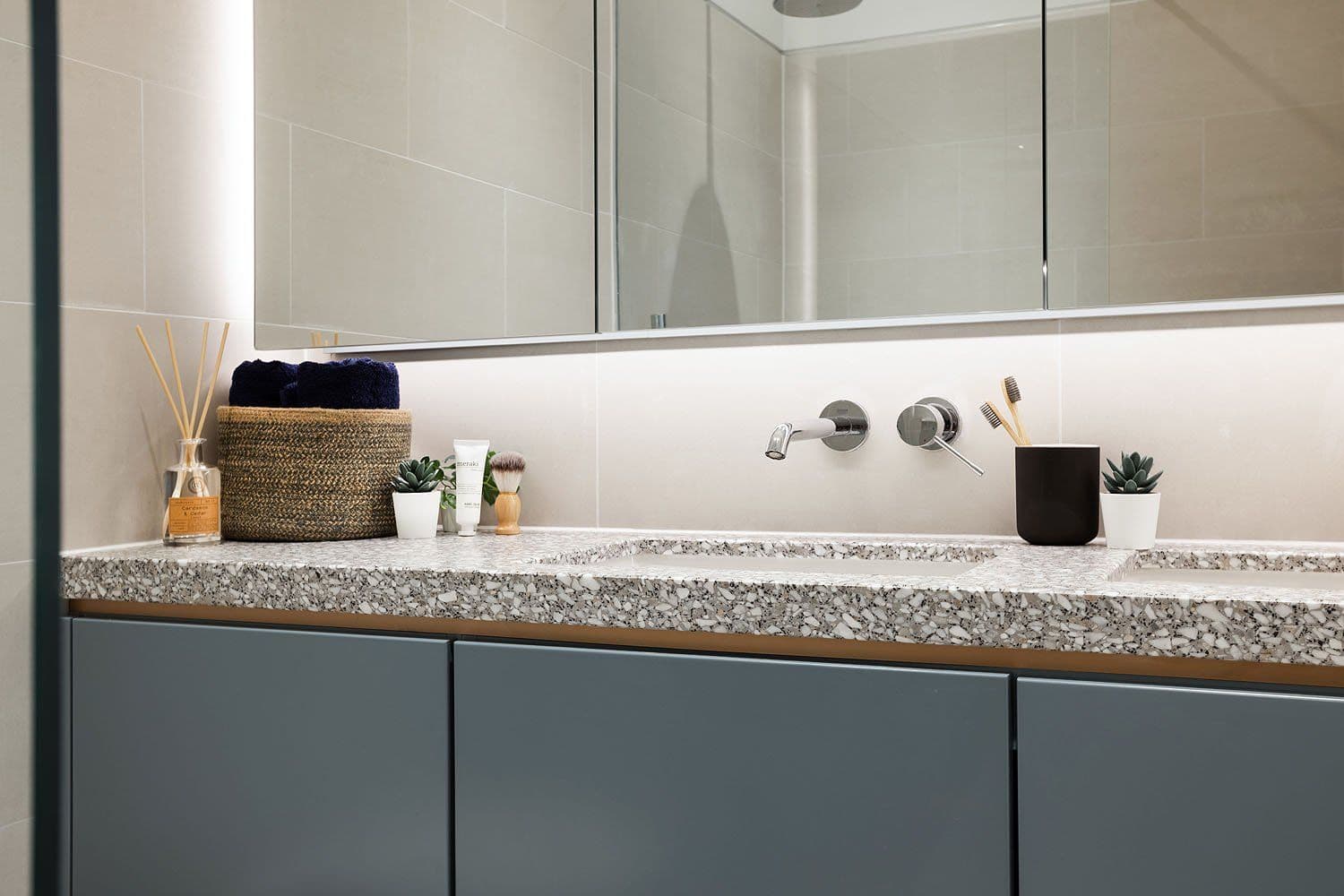 The Bankside Suites interior photo 4